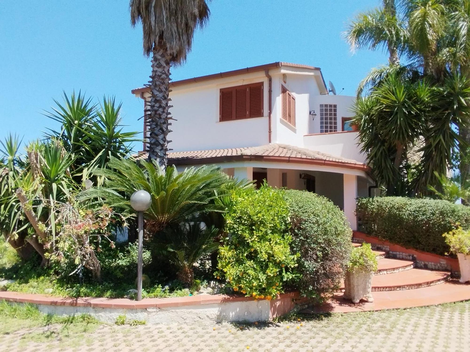 Casa Di Lu' Villa Floridia Exterior photo